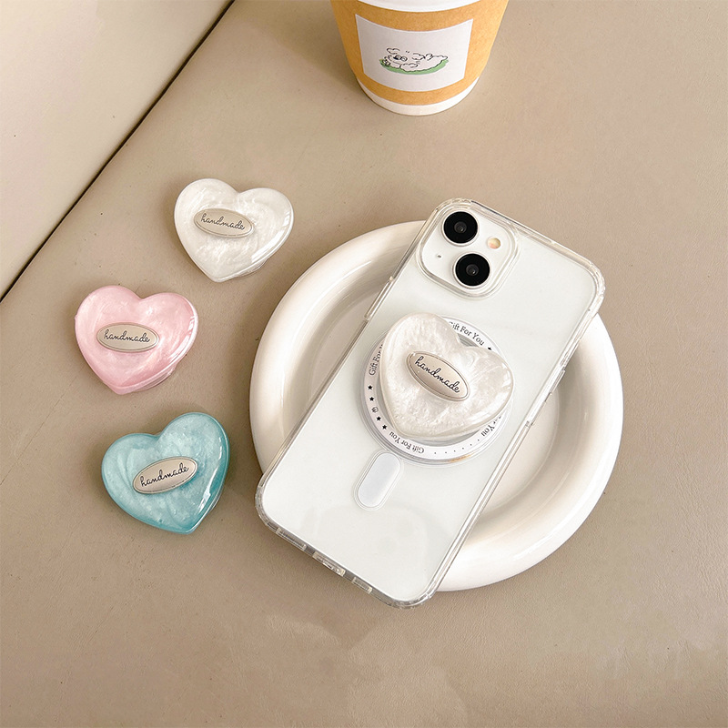 Supporto per telefono universa - Daith Heart Ring recensione e prezzo