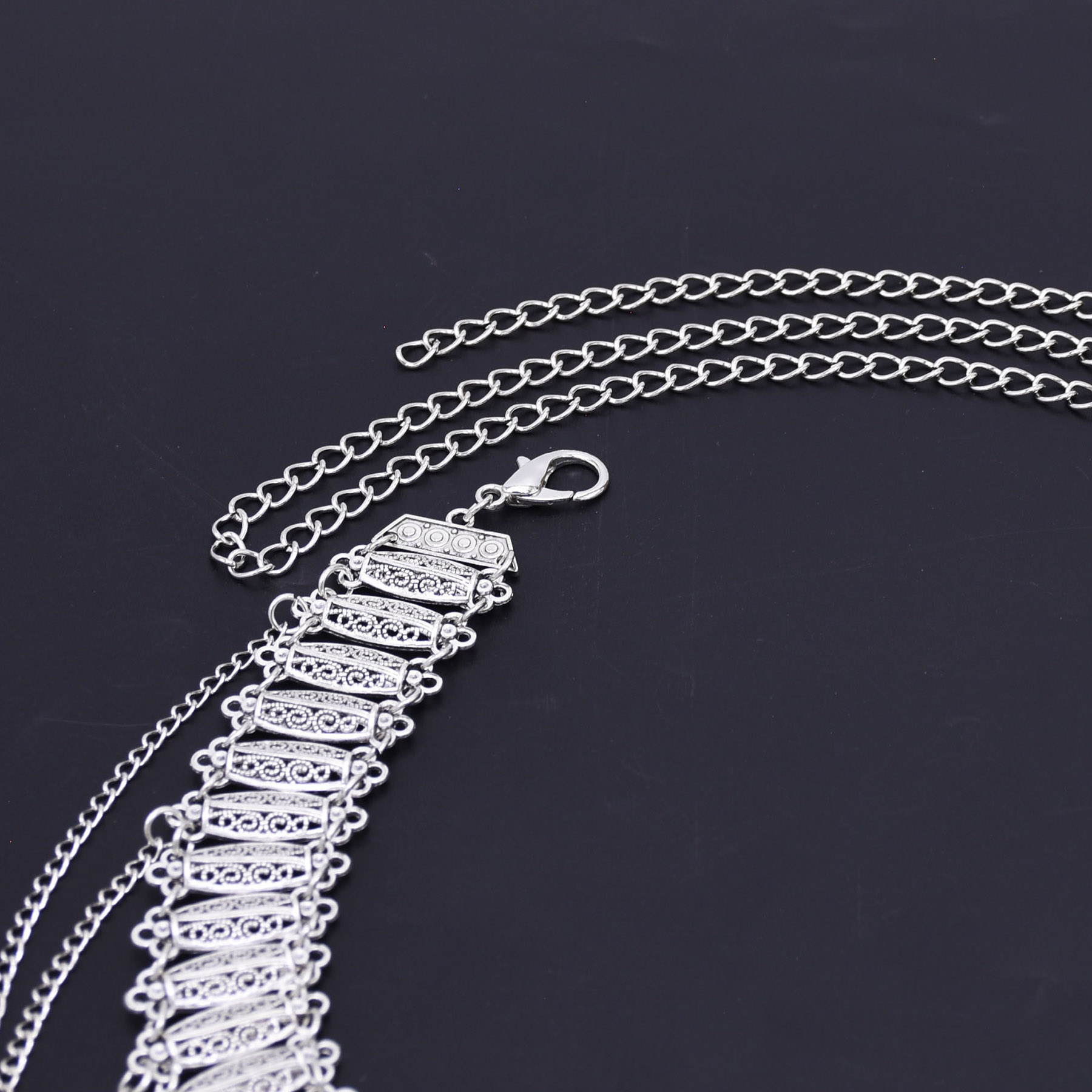 Nicchia Design retrò Argento i - Body Chain Jewelry recensione e prezzo