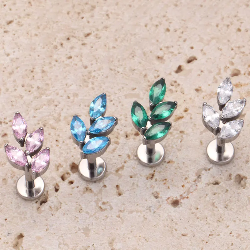 G23 Titanio Gemma CZ Orecchio  - Zoor Body Jewelry recensione e prezzo