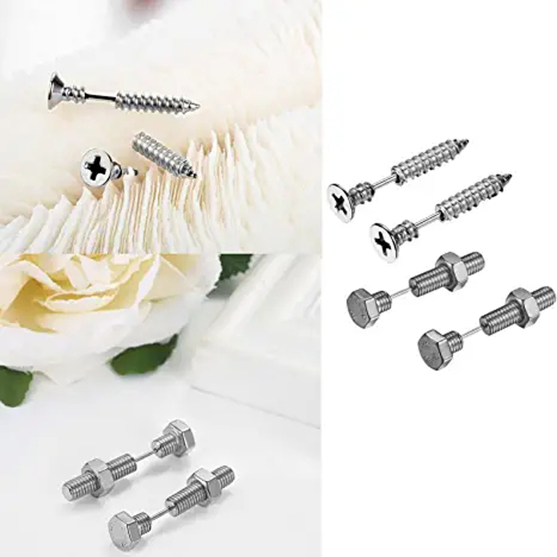 2-3 paia di orecchini a botton - Body Jewelry Changing Kit recensione e prezzo