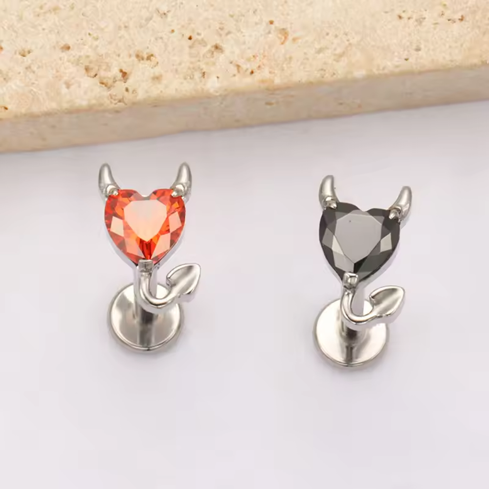 ASTM F136 Orecchini a bottone  - Body Jewelry Changing Kit recensione e prezzo